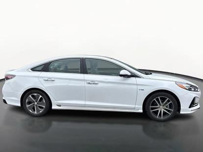 hyundai sonata hybrid 2019 KMHE34L34KA094273 image hyundai sonata hybrid 2019 KMHE34L34KA094273 image